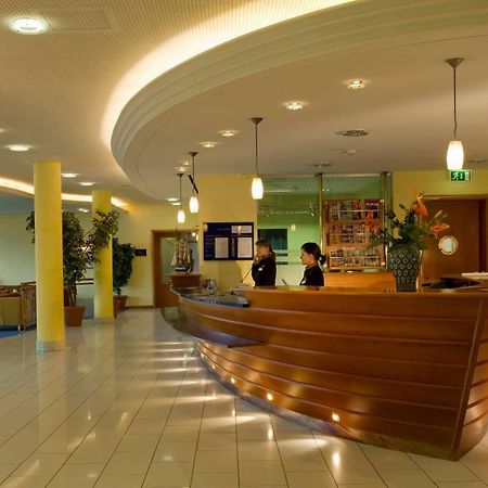 Wyndham Stralsund Hansedom Екстер'єр фото