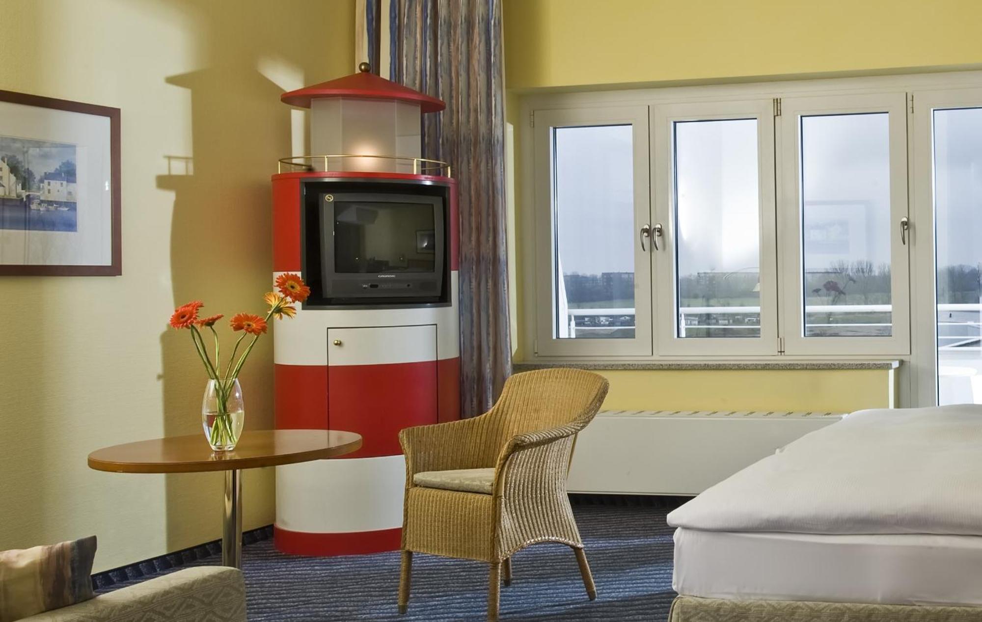 Wyndham Stralsund Hansedom Екстер'єр фото