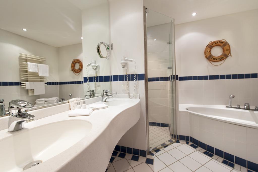 Wyndham Stralsund Hansedom Номер фото